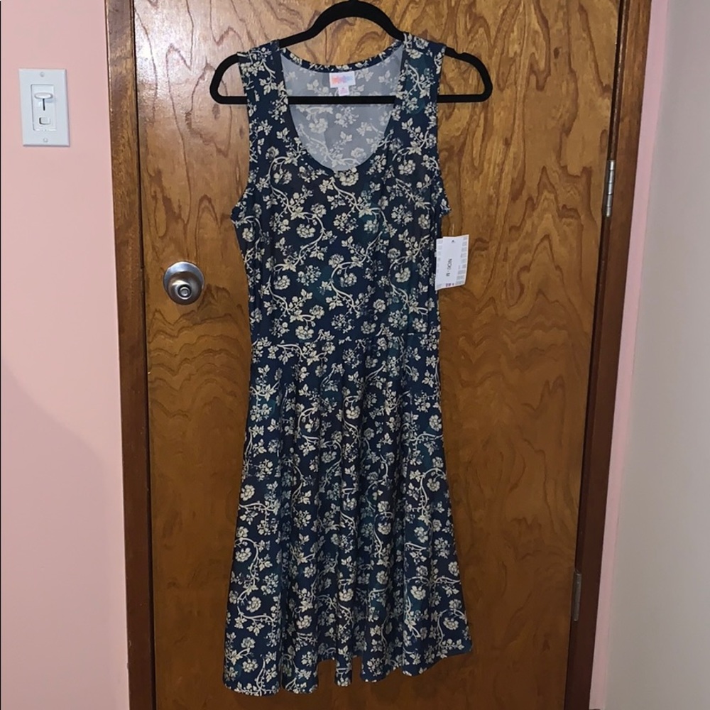 NWT LuLaRoe Nicki Dress Size Medium